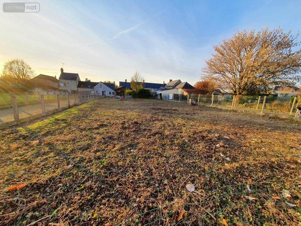 Terrain à Batir à vendre à Grézillé dans le Maine-et-Loire (49320), ref : 49112-860