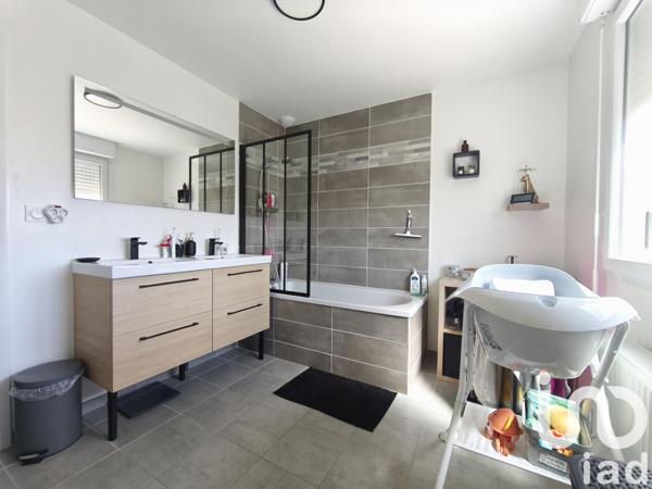 Maison à vendre 4 pièces 87 m² Saint-Philbert-de-Bouaine