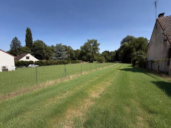 Vente / Terrain constructible à Nonville (77140)