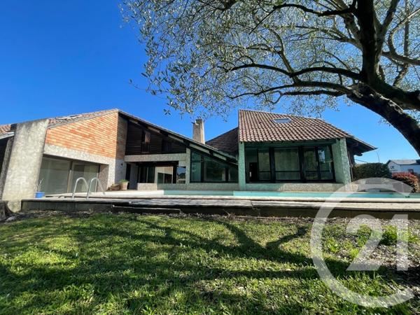 Maison à vendre  8 pièces - 265,69 m2 TARBES - 65