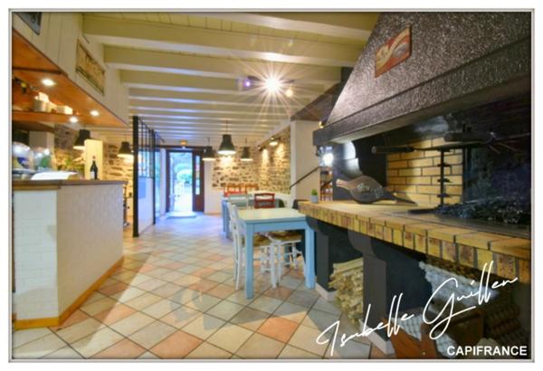 Propriéte à vendre 3 pièces NERIS LES BAINS (03) Grande maison isolée