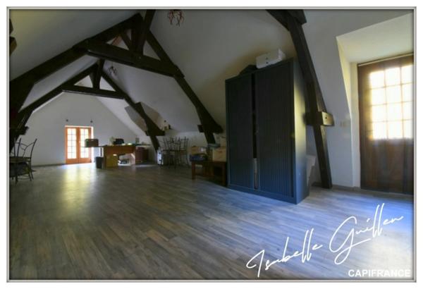 Propriéte à vendre 3 pièces NERIS LES BAINS (03) Grande maison isolée