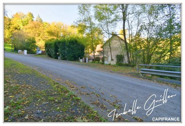 Propriéte à vendre 3 pièces NERIS LES BAINS (03) Grande maison isolée