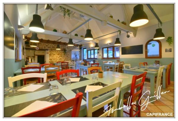 Propriéte à vendre 3 pièces NERIS LES BAINS (03) Grande maison isolée