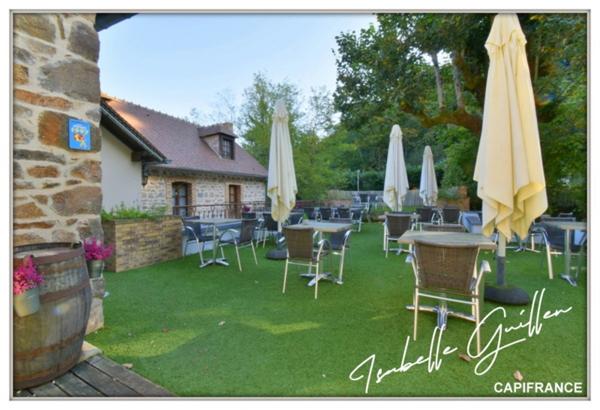 Propriéte à vendre 3 pièces NERIS LES BAINS (03) Grande maison isolée