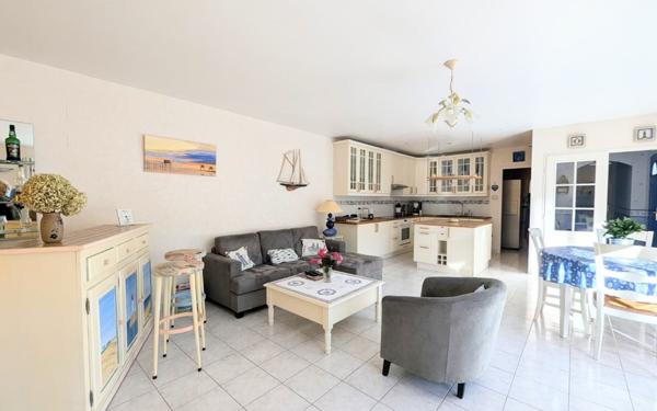 Maison à vendre    5 pièces •  Les Mathes