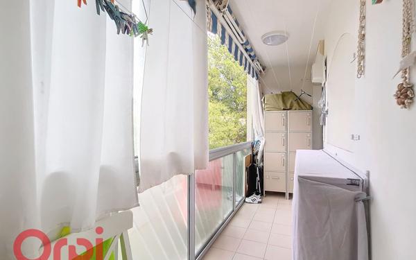 Appartement à vendre    3 pièces •  Toulon