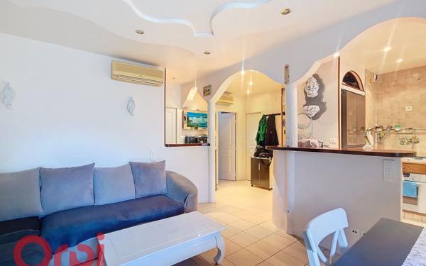 Appartement à vendre    3 pièces •  Toulon