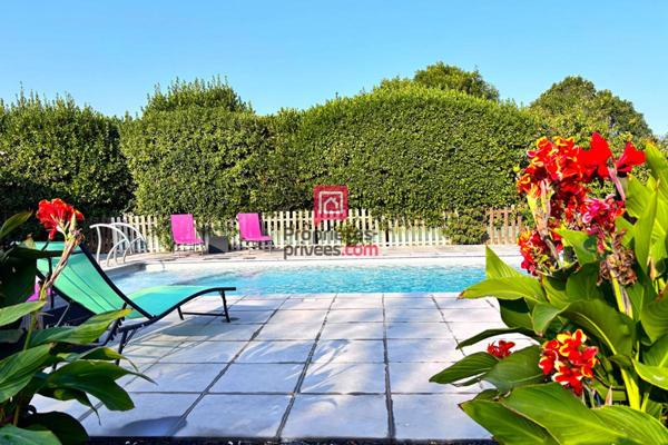 Villa de 200m² de 7  pièces avec piscine et T2 indépendant à vendre à Mauguio