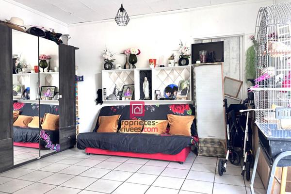 Villa de 200m² de 7  pièces avec piscine et T2 indépendant à vendre à Mauguio