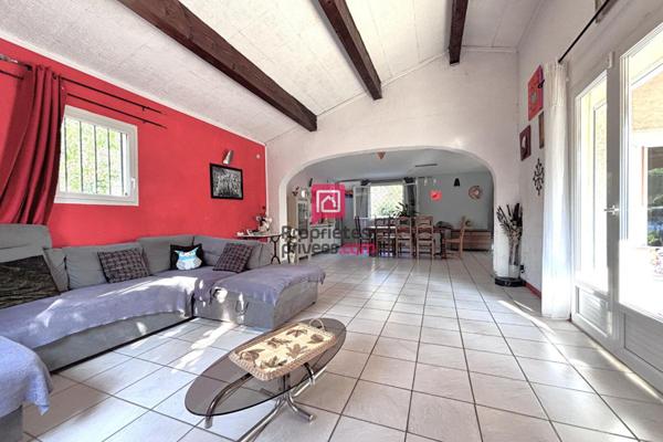 Villa de 200m² de 7  pièces avec piscine et T2 indépendant à vendre à Mauguio