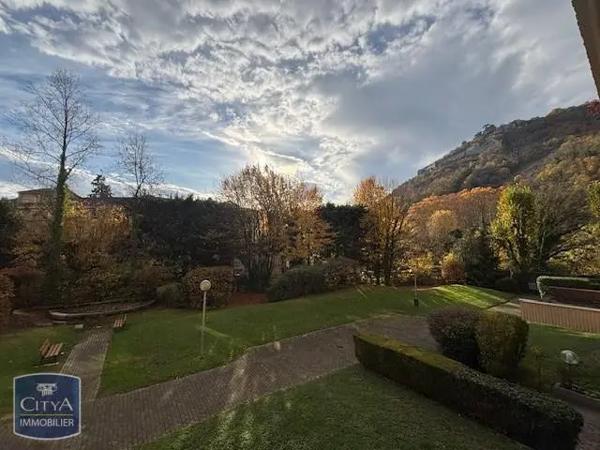 Appartement à louer 4 pièces 102.06m²