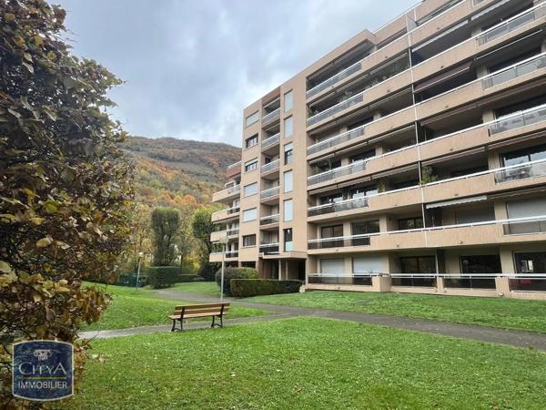 Appartement à louer 4 pièces 102.06m²