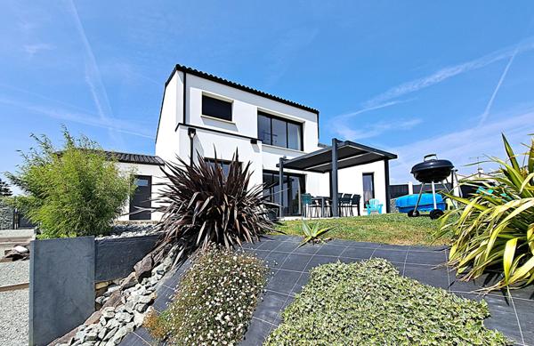 Maison de 124 m2 construite en 2022 à LA MEILLERAIE TILLAY .