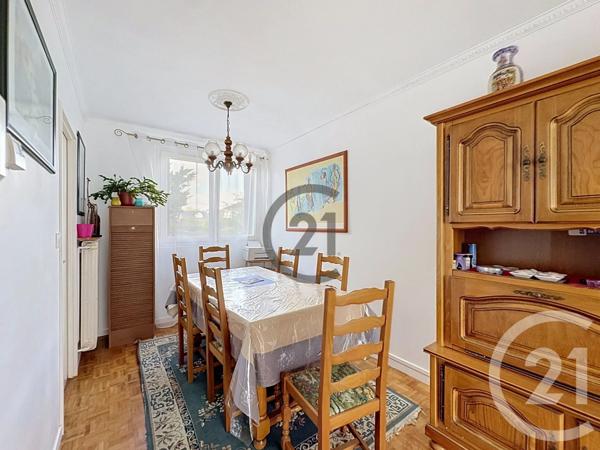Maison à vendre  5 pièces - 108,38 m 2   PONTAULT COMBAULT  - 77