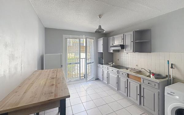 Appartement à vendre    2 pièces •  Pau