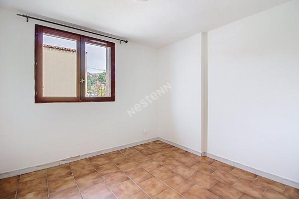 Maison T4 de 69 m² habitables , Jardin, loggia et grand garage