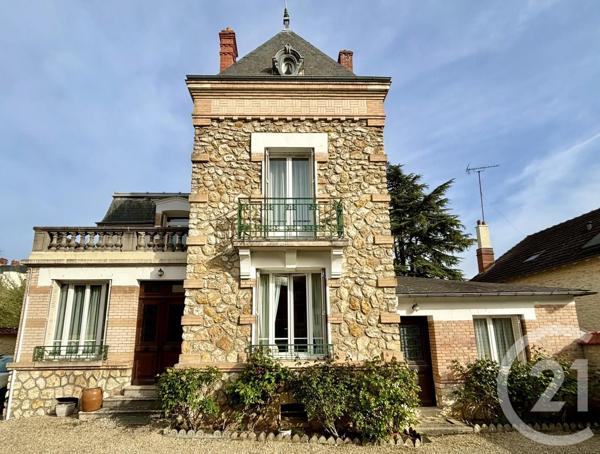 Maison à vendre  8 pièces - 200 m 2   LE MALESHERBOIS  - 45