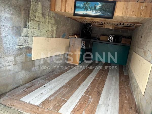 Parking / box Pontarlier