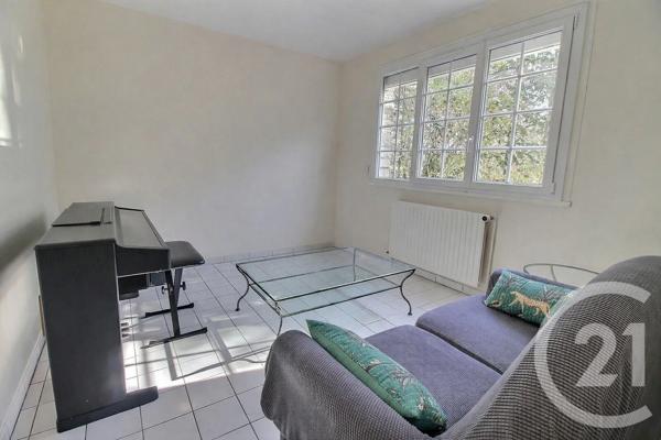 Maison à vendre  8 pièces - 174,21 m 2   NOGENT LE ROI  - 28