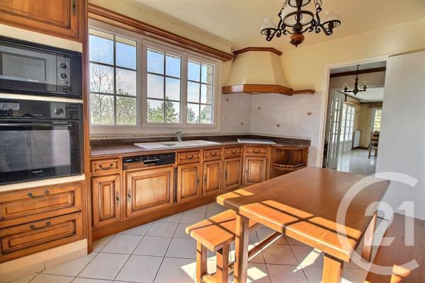 Maison à vendre  8 pièces - 174,21 m 2   NOGENT LE ROI  - 28