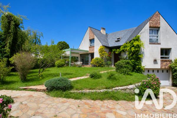 Maison à vendre 8 pièces 163 m² Bures-sur-Yvette