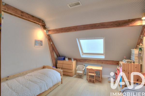 Maison à vendre 8 pièces 163 m² Bures-sur-Yvette
