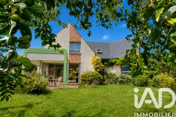 Maison à vendre 8 pièces 163 m² Bures-sur-Yvette
