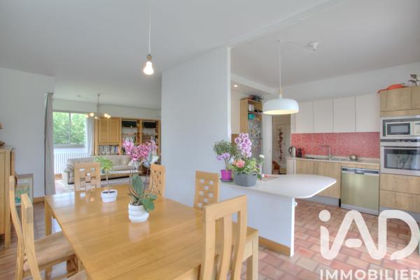 Maison à vendre 8 pièces 163 m² Bures-sur-Yvette