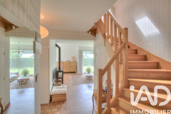 Maison à vendre 8 pièces 163 m² Bures-sur-Yvette