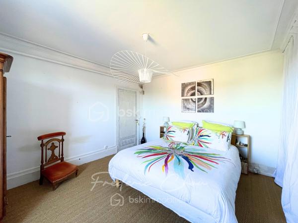 Maison de village de 218 m²