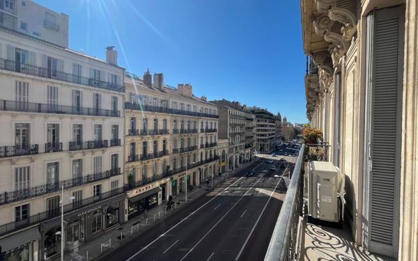 Appartement à louer    8 pièces • 188,15 m2 Toulon