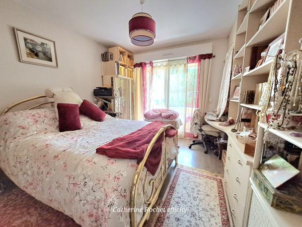 Appartement
         2 pièces
        - 47 m² Exclusivité 179 000 € *