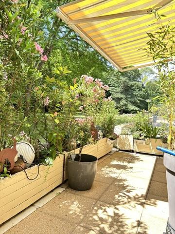 Appartement
         2 pièces
        - 47 m² Exclusivité 179 000 € *