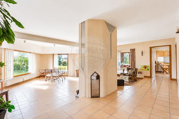 Maison 4 chambre(s) à vendre - Lapalisse, Allier - 03