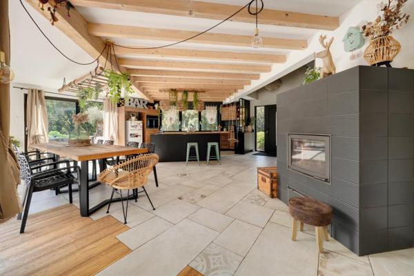 ?BIEN RARE - MAISON D’ARCHITECTE À 8 MINUTES DE REMIREMONT !?
