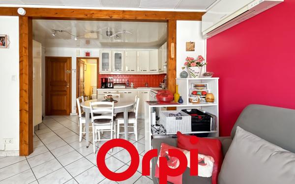 Appartement à vendre    2 pièces • 45,04 m2 Bandol