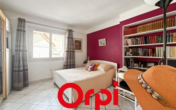 Appartement à vendre    2 pièces • 45,04 m2 Bandol