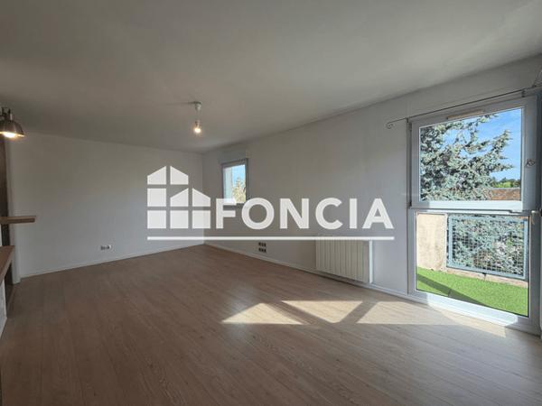Location Appartement 3 pièces 60.7 m² - 2 & 4 RUE JEAN LAILLET Chartres 28000