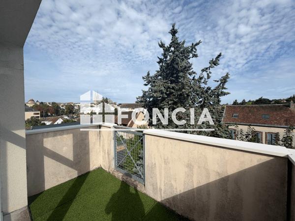 Location Appartement 3 pièces 60.7 m² - 2 & 4 RUE JEAN LAILLET Chartres 28000