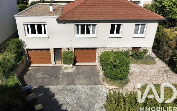 Maison à vendre 6 pièces 118,41 m² Croissy-sur-Seine