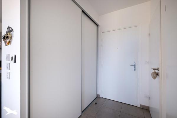 Appartement à vendre |  Bron |  2 pièces | 42 m²