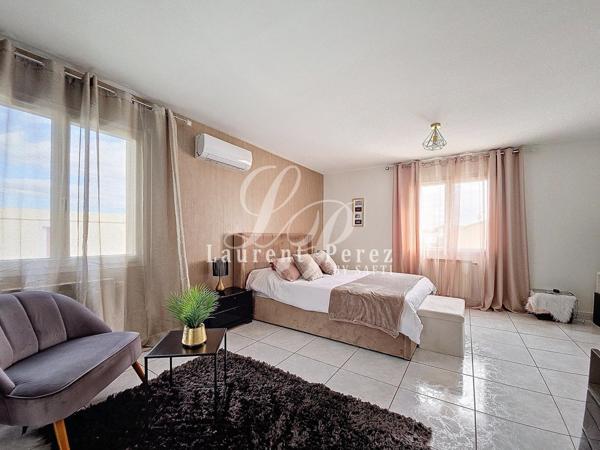 Élégante villa familiale, prestations de qualité dans quartier prisé.