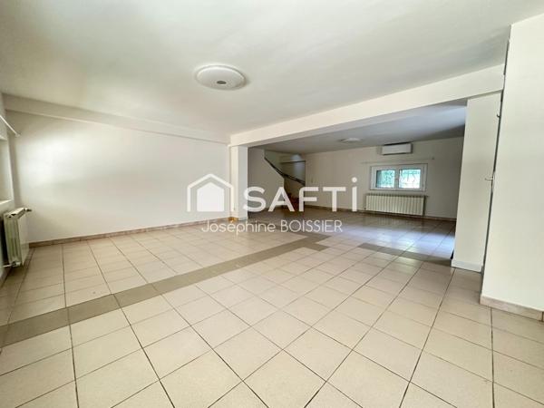 A SAISIR SUR CARPENTRAS MAISON  TRADITIONNELLE DE 162 M²  AVEC TERRAIN DE 453 M²