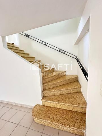 A SAISIR SUR CARPENTRAS MAISON  TRADITIONNELLE DE 162 M²  AVEC TERRAIN DE 453 M²