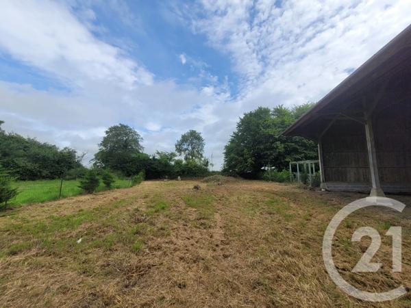 Immeuble à vendre  185 m 2   MONTROTY  - 76