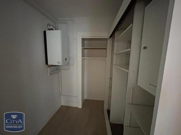 Appartement à louer 4 pièces 71.09m² Besançon (25000)