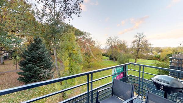 Montévrain - 2 pièces avec balcon et parking et vue dégagée sur parc