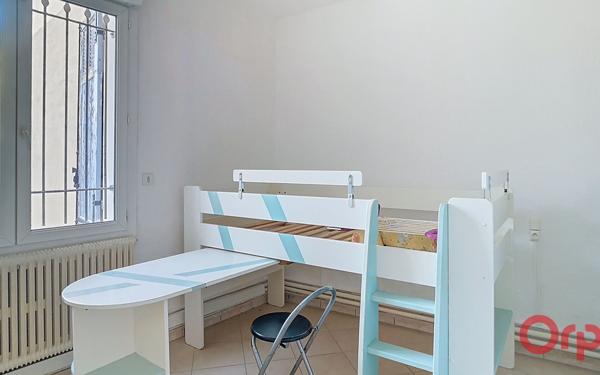 Appartement à vendre    3 pièces • 60,84 m2 Le Pontet