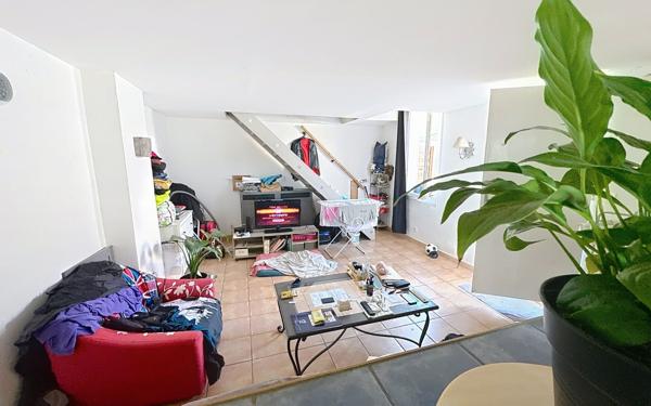Appartement à vendre    3 pièces • 59,62 m2 Le Pontet